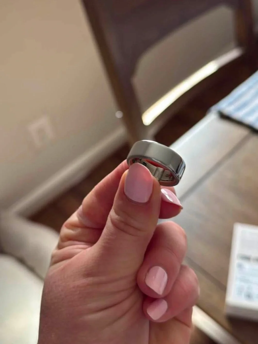 Oura Ring 4 Smart Ring - Silver
